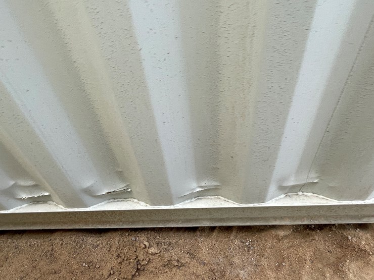 #200d-•-40'-container-image-13