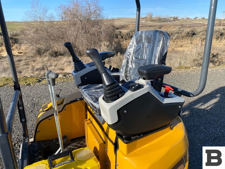 2025-sdlanch-sdle20-mini-excavator-image-15