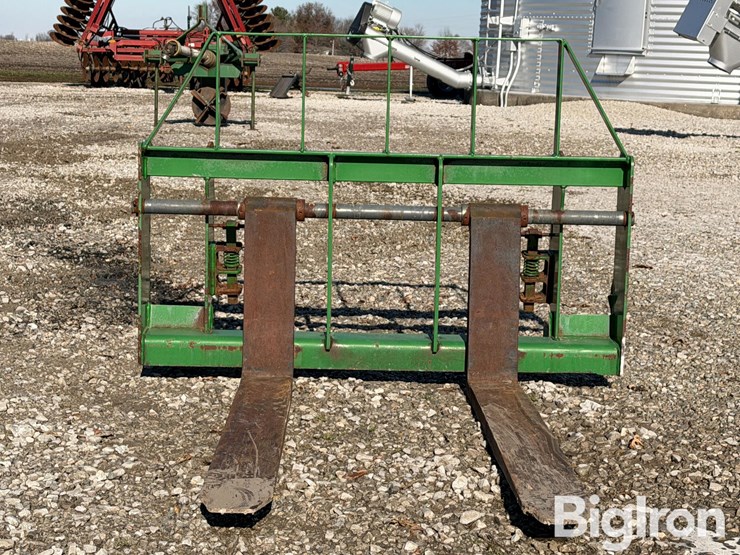 john-deere-740-image-2