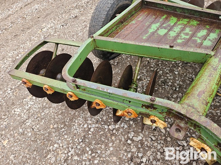 john-deere-8-image-12