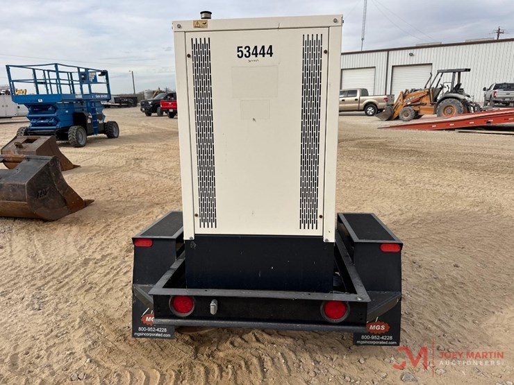 2017-tecnogen-enermaxpk22tsx-towable-generator-image-11