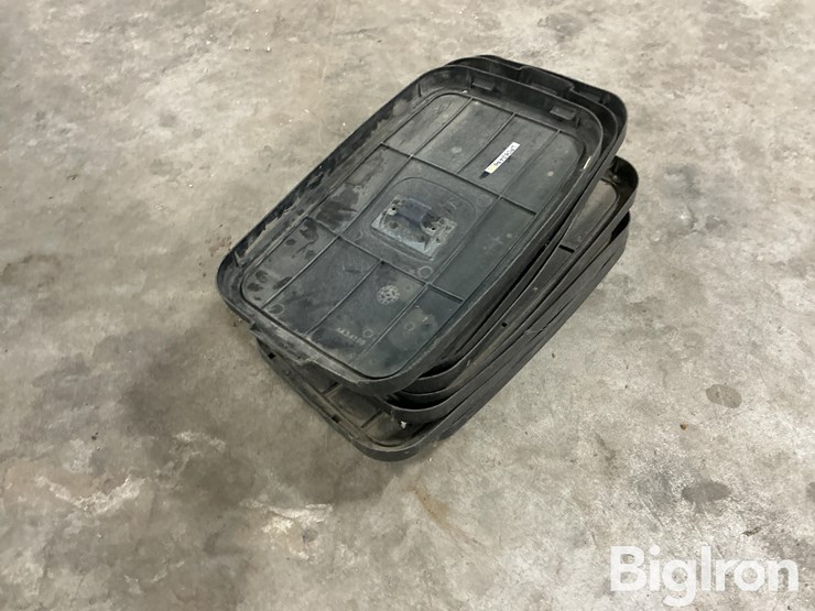 john-deere-16-image-5