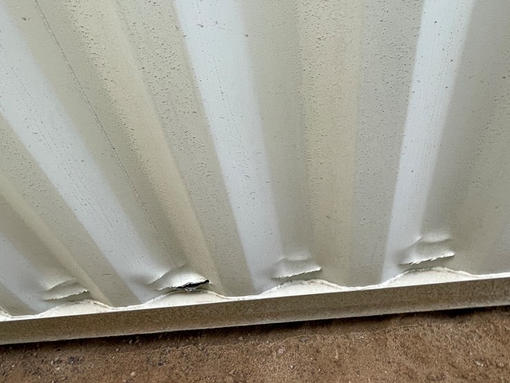 #200d-•-40'-container-image-14