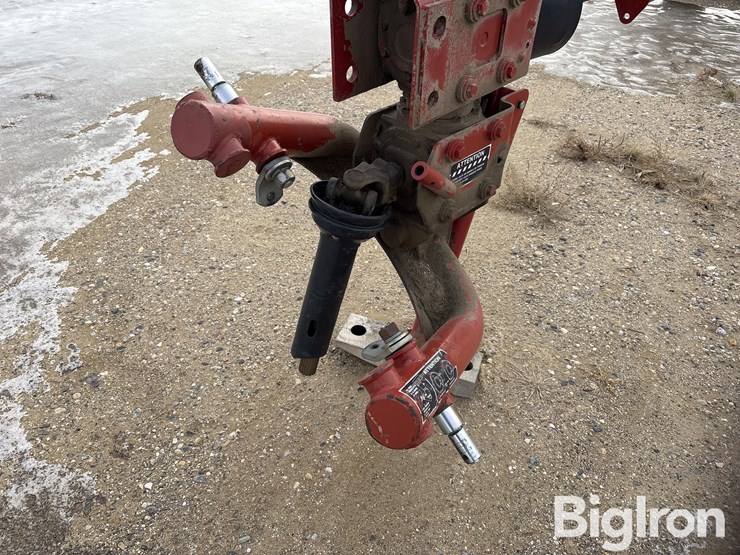 2011-new-holland-h7460-image-9