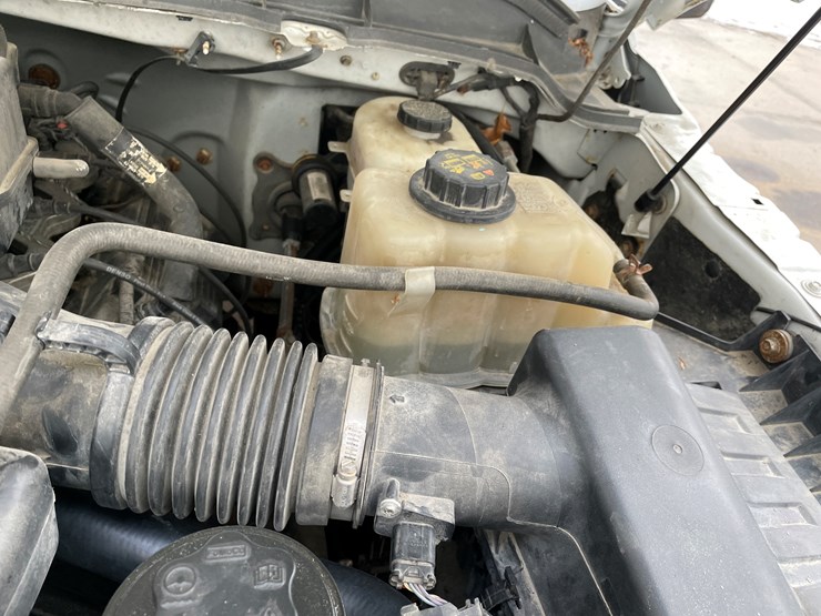 #330-•-2012-f350-super-duty-cab-and-chassis-pickup-(has-wi-title)(custer,-wi)-image-77