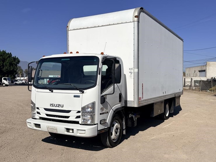 2016-isuzu-nrr-image-1
