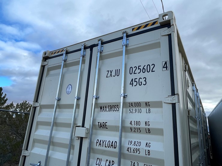 #200c-•-40'-container-image-3