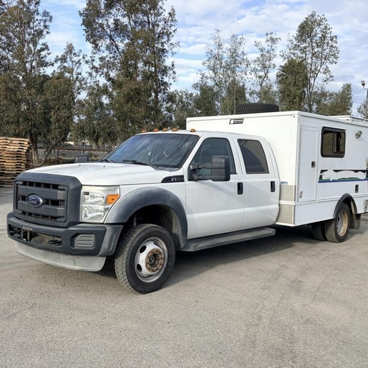 2012 FORD F550