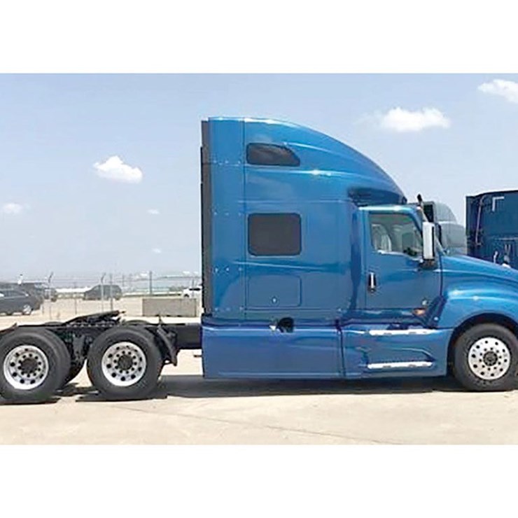 2022 INTERNATIONAL LT