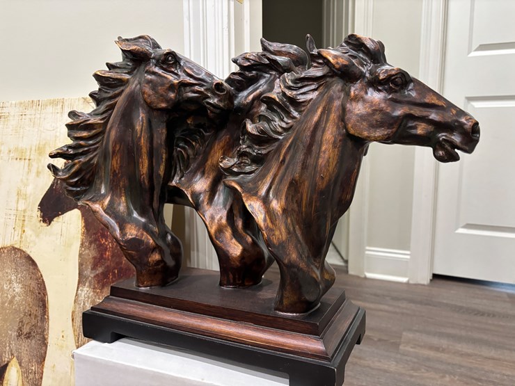 #201-•-equestrian-art-print-and-sculpture-image-2