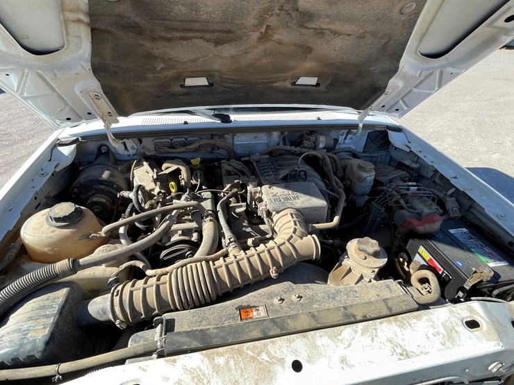 2011-ford-ranger-image-47