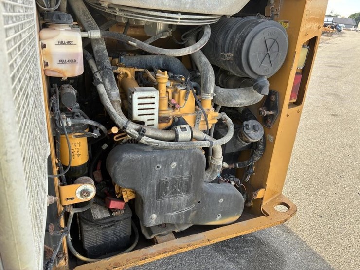 2024-caterpillar-259d3-image-11