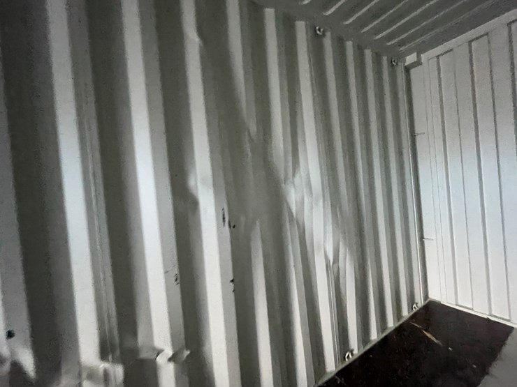 #200c-•-40'-container-image-43