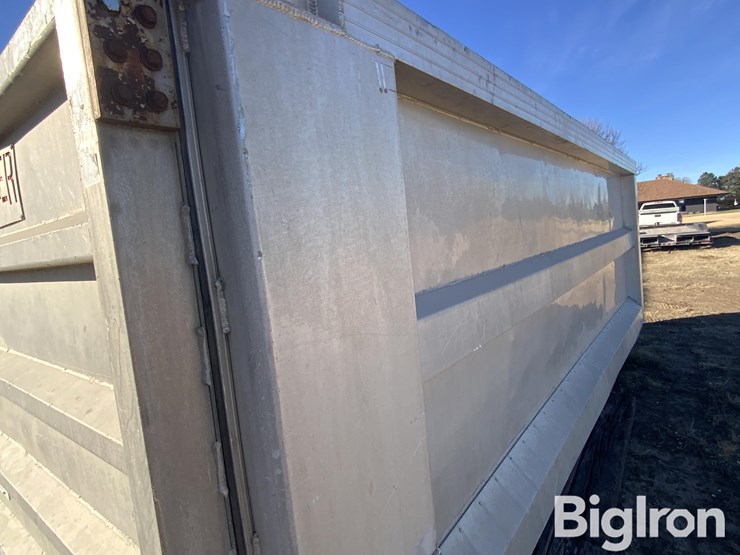 2008-cornhusker-08951-dump-body-image-16