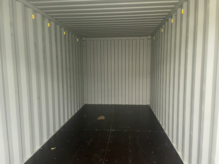 #266-•-20'-standard-shipping-container-(mosinee,-wi)-image-10