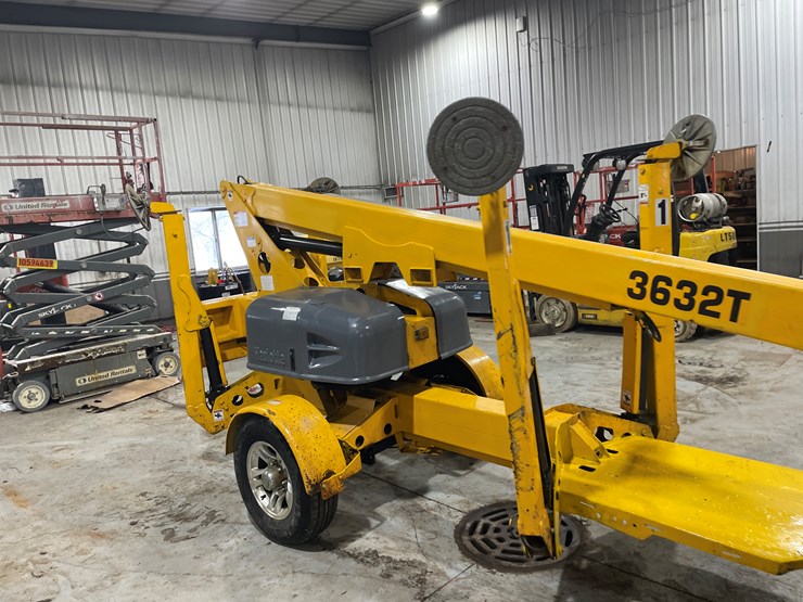 2013-bil-jax-3632t-image-6