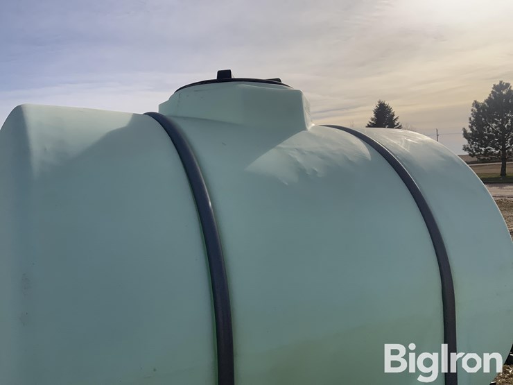 ag-spray-550-gallon-liquid-fertilizer-trailer-image-18