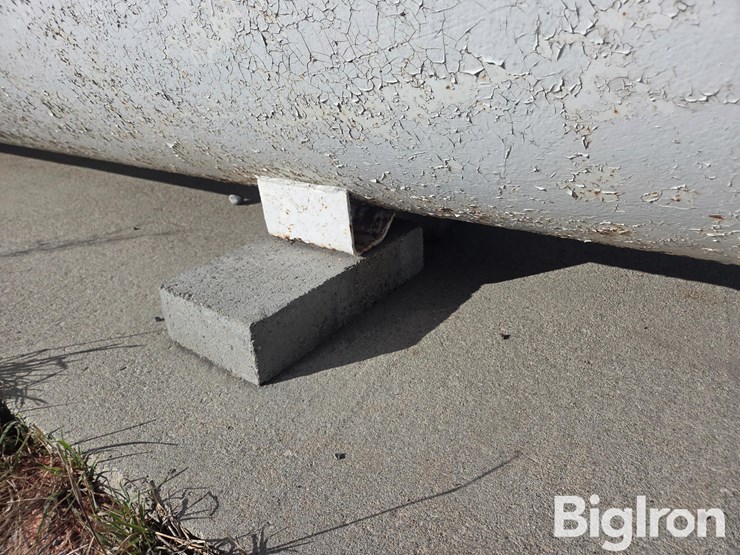 1965-trinity-tank-image-8