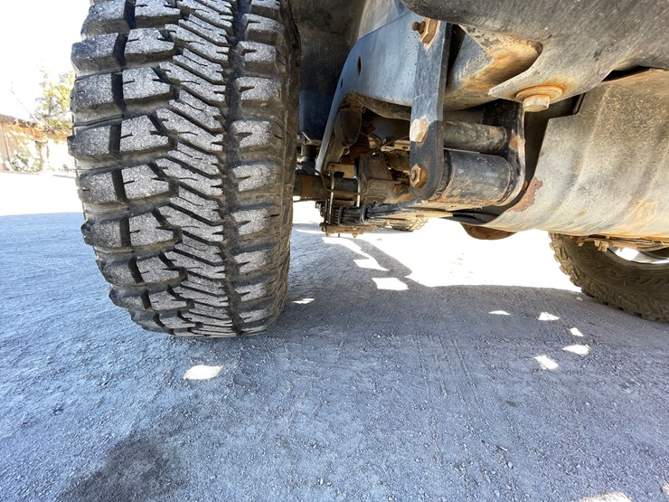 1995-jeep-wrangler-image-11