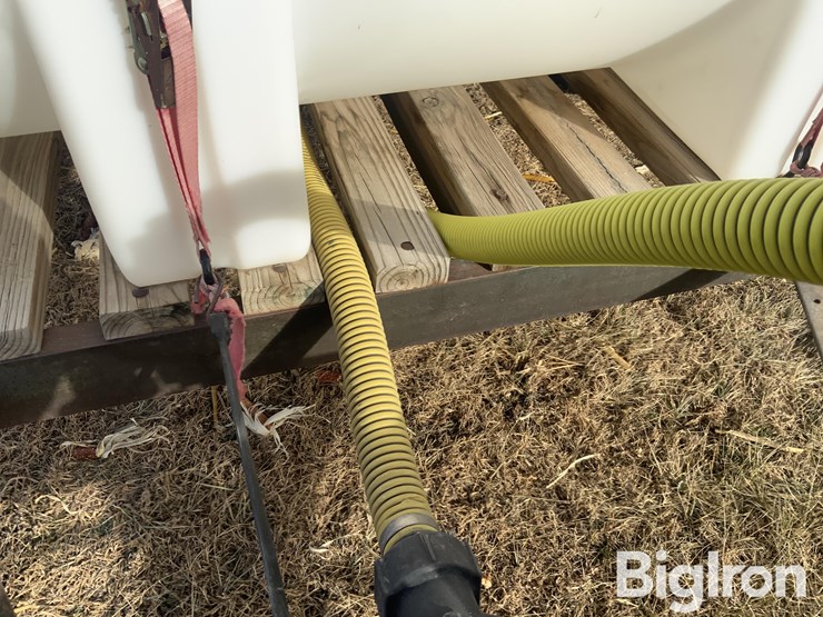 homemade-600-gallon-nurse-trailer-image-18