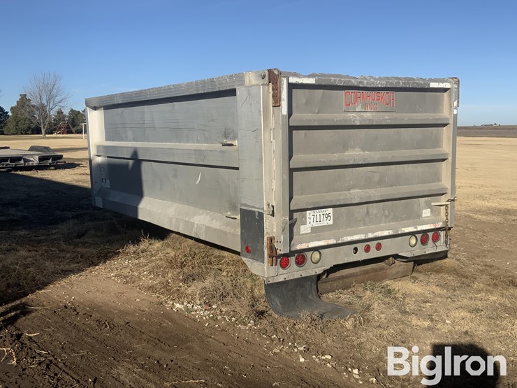 2008-cornhusker-08951-dump-body-image-7