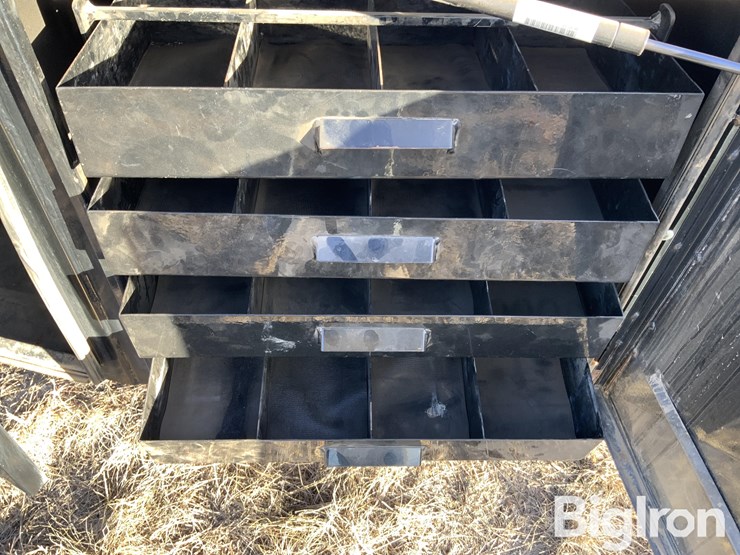 2019-ford-f550-xl-image-17