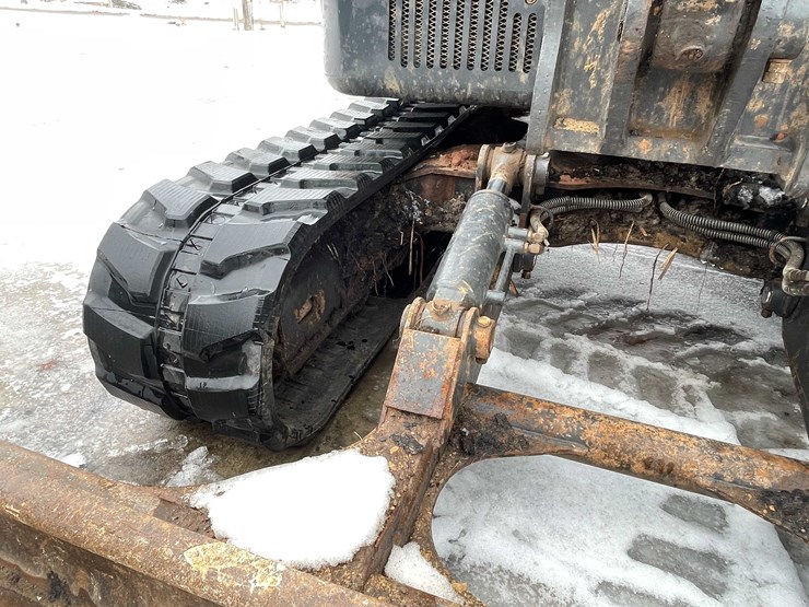 2014-bobcat-e85-image-46