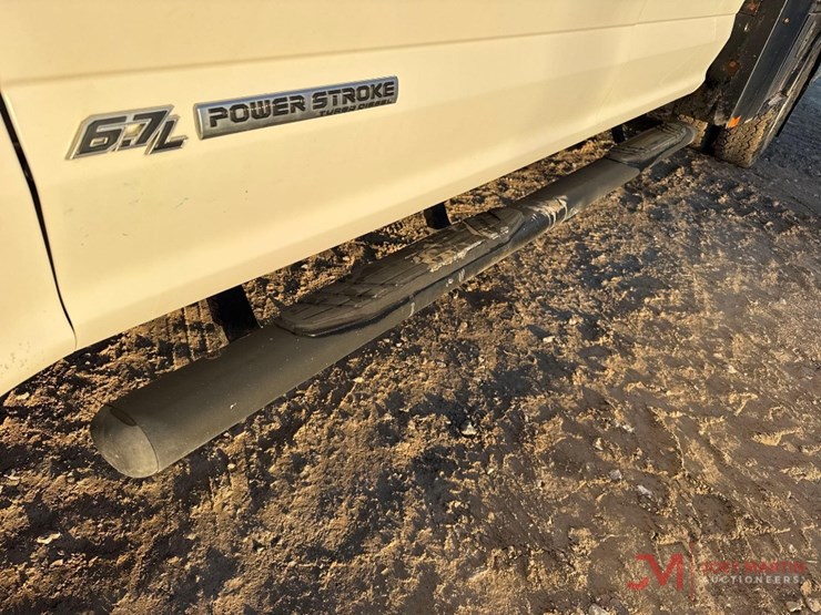 2017-ford-f350-xl-image-9