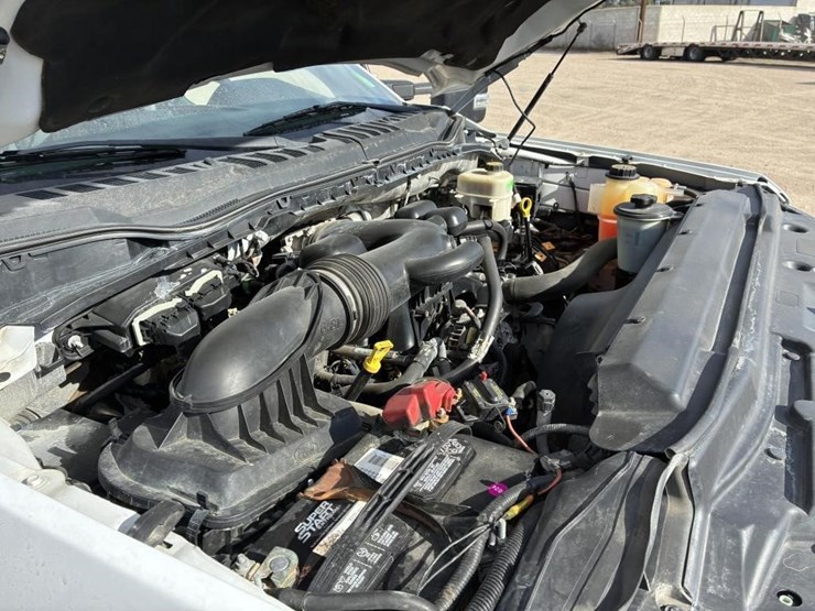 2017-ford-f550-xlt-image-11