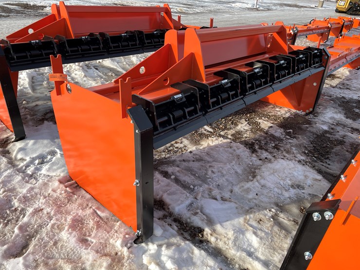 #18001-•-unused-12'-loader-pusher-attachment-(princeton,-mn)-image-1