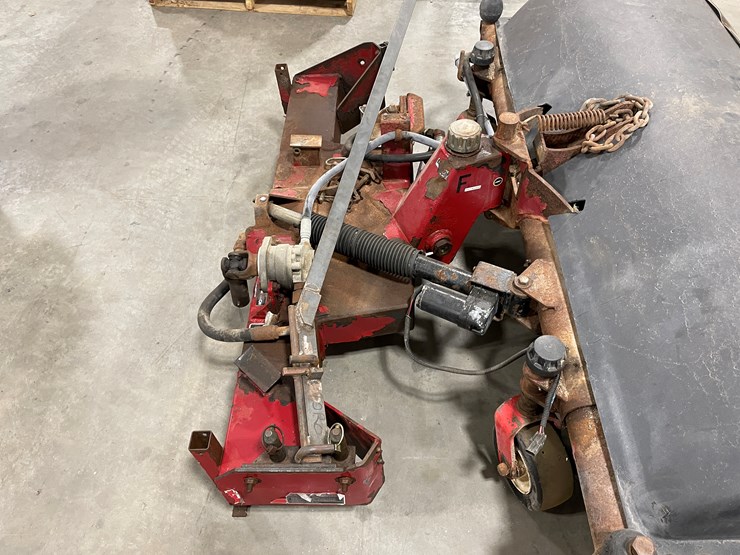 toro-groundsmaster-325d-image-38