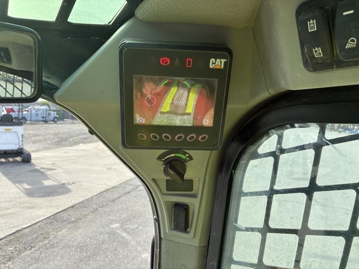 2024-caterpillar-259d3-image-20