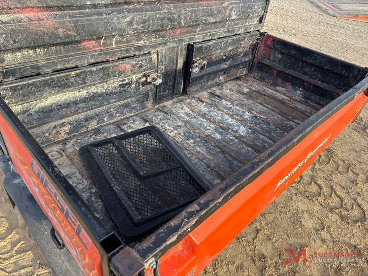 kubota-rtvx1140-image-11