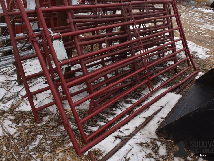 tarter-value-90-sweep-tub-corral-gates-image-5