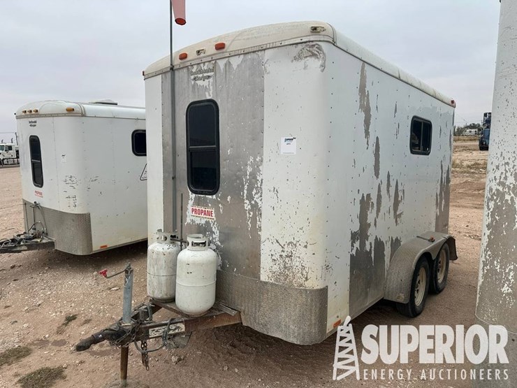 (x)-2012-continental-t/a-bp-crewhouse-trailer,-vi...-image-1