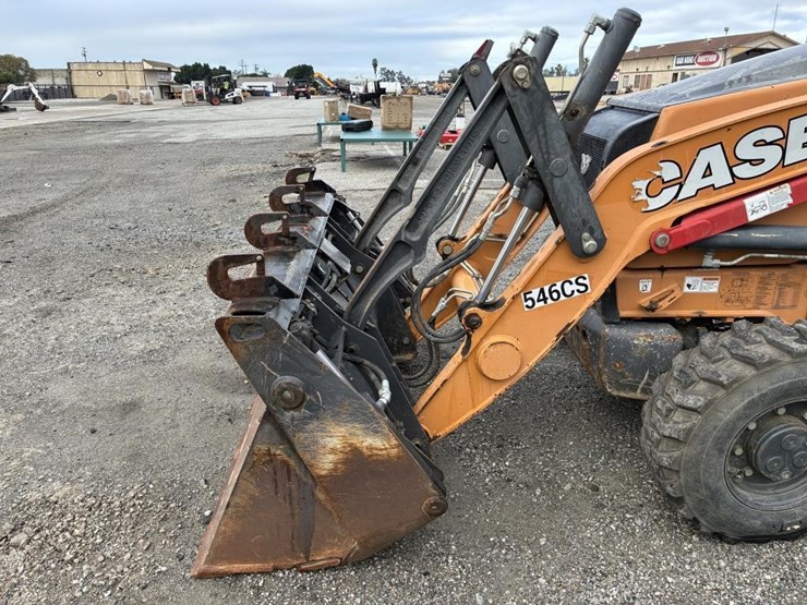 2018-case-580sn-image-5