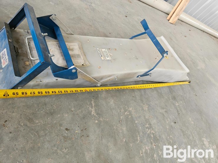 bulk-seed-systems-pro-chute-ii-seed-box-discharge-chute-image-7