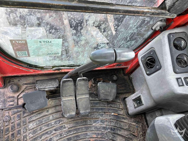 2011-kubota-kx080-3-image-18