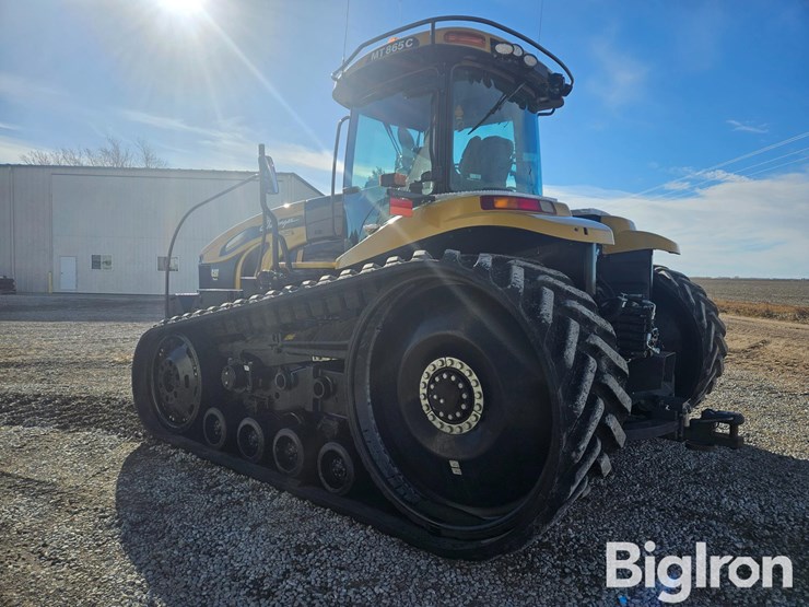 2011-challenger-mt865c-image-7