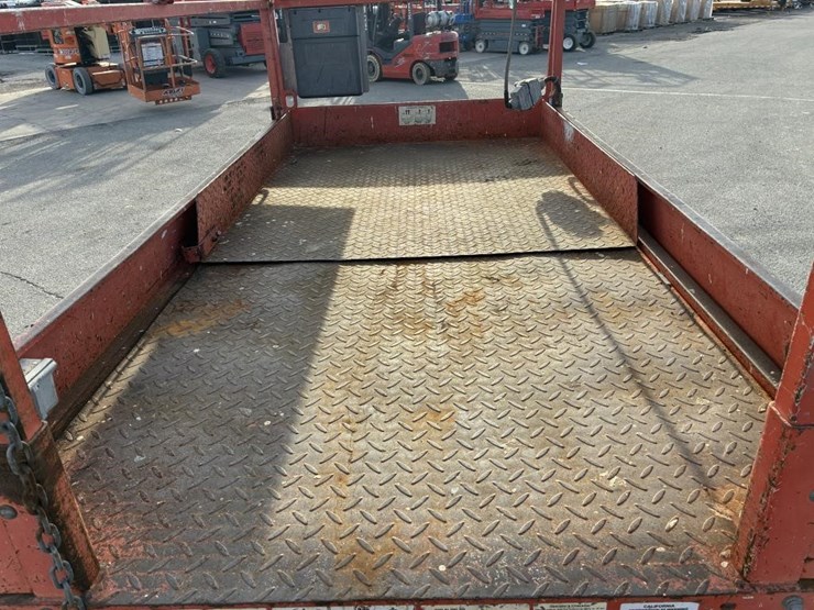 2011-skyjack-sjiii4632-image-11