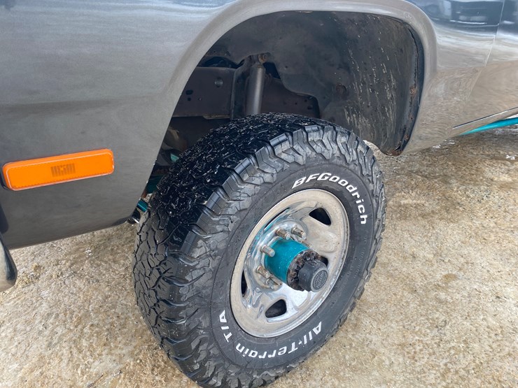 #324-•-1990-w250-dodge-ram-4wd-pickup-(has-wi-title)-(helenville,-wi)-image-22