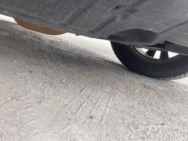 2013-toyota-rav4-image-58