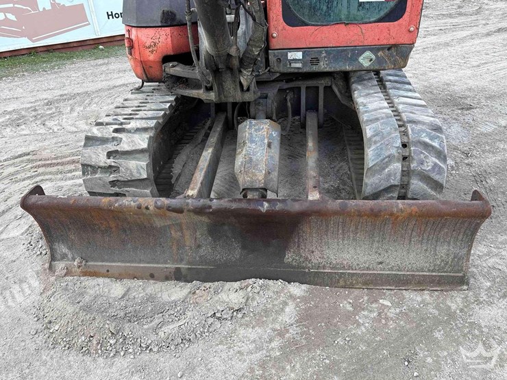 2011-kubota-kx080-3-image-4