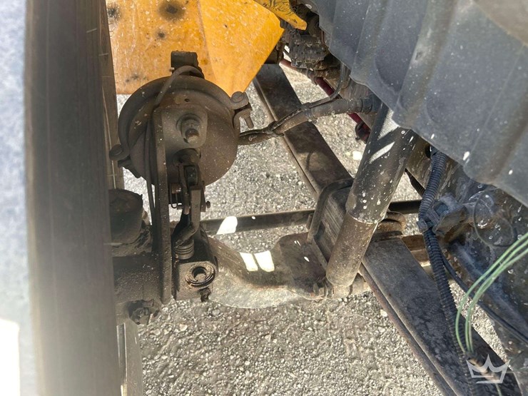 2019-international-durastar-4300-image-13