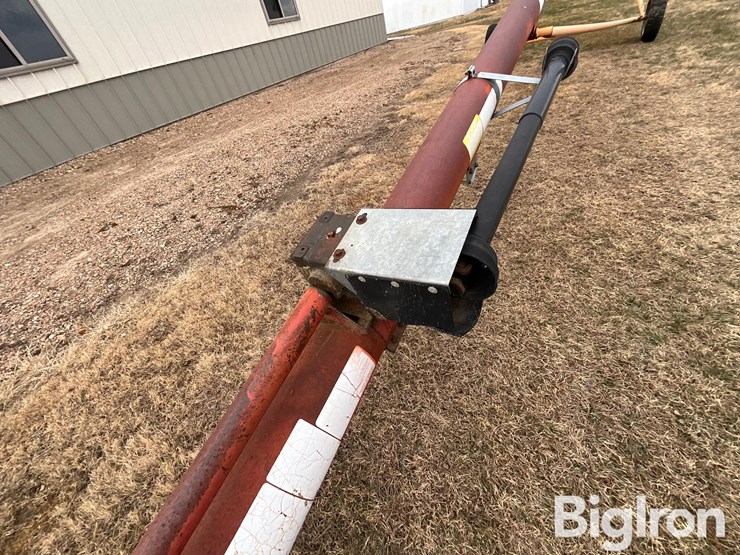 hutchinson-auger-image-13