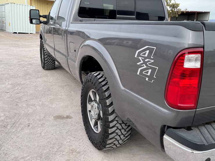 2011-ford-f250-lariat-image-50