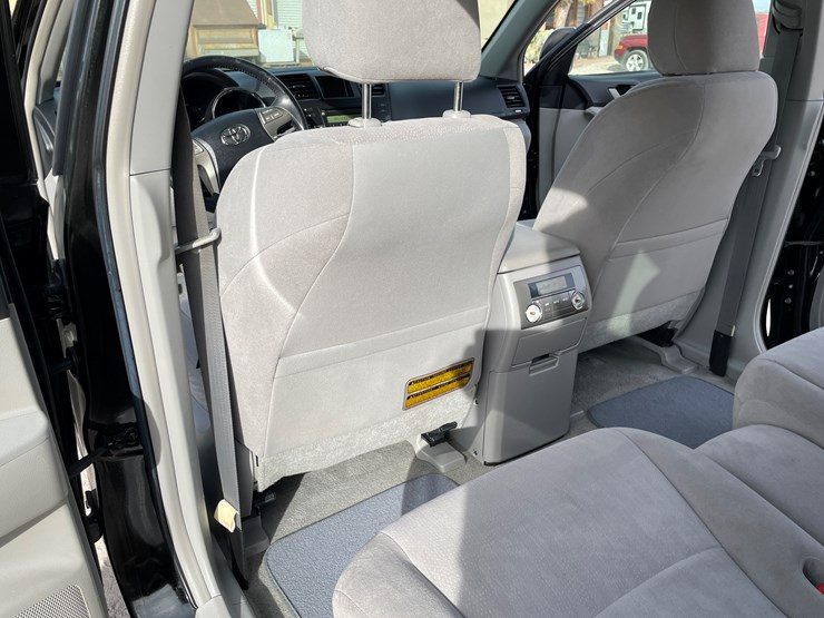 2008-toyota-highlander-image-130