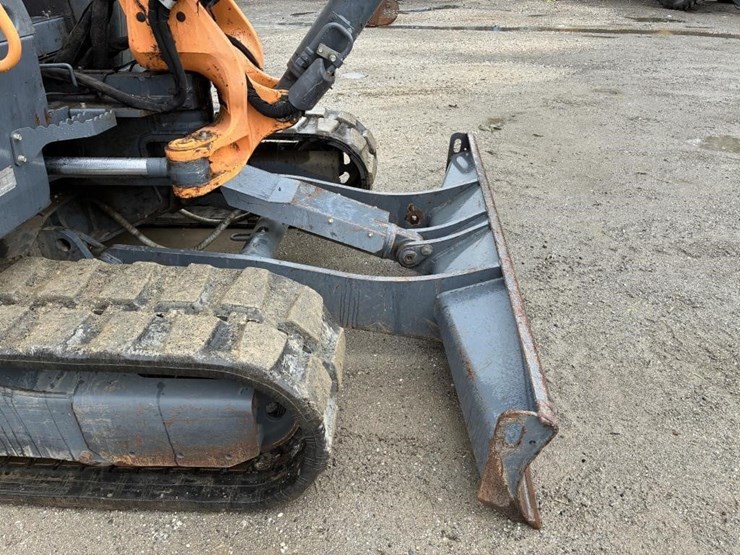 2016-yanmar-800z-nxtz-excavator-image-7