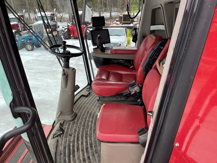 2017-case-ih-7240-image-51