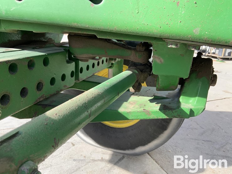 1993-john-deere-4560-image-11